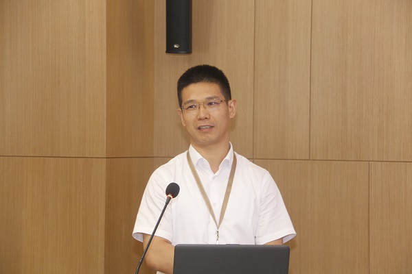 乐动(中国)官方总经理祝建明作总结讲话.JPG