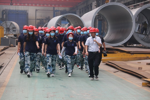 参观乐动(中国)官方建筑产业园.JPG
