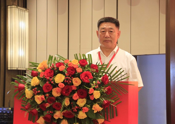 4乐动(中国)官方党委书记张会民作党代会工作报告.JPG